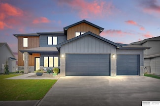 28551 Jessie Cir, Valley, NE 68064