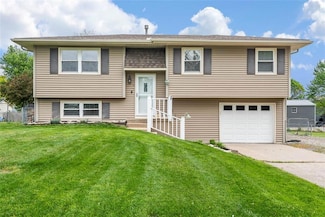 233 Downey Dr, Wellsville, KS 66092