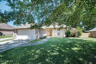 313 Big Oak Dr, Florence, MS 39073