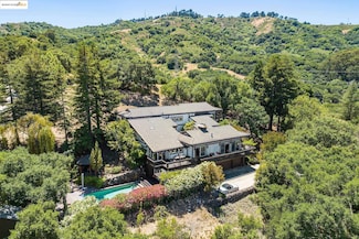 271 Monte Vista Ridge Rd, Orinda, CA 94563