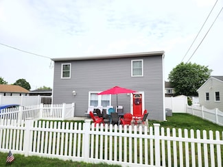 116 Roslyn Ave, Cape May, NJ 08204