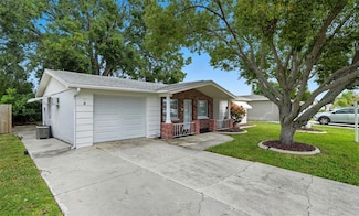 3125 Salisbury Dr, Holiday, FL 34691