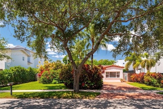 310 Woodcrest Rd, Key Biscayne, FL 33149
