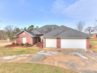 8213 Treeline Dr, Choctaw, OK 73020