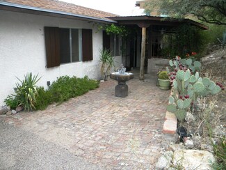 145 S Panorama Cir, Tucson, AZ 85745