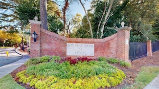 25205 Plantation Dr NE Unit 205, Atlanta, GA 30324