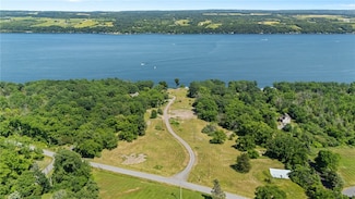 3 Red Cedar Falls Ln, Starkey, NY 14837