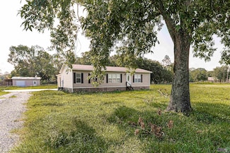 25405 Patureau Ln, Plaquemine, LA 70764