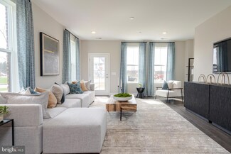 109 Stoutsburg Blvd, Hopewell Township, NJ 08534