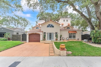 921 SW 17th St, Fort Lauderdale, FL 33315