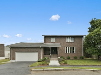 28 Rita Dr, Medford, MA 02155