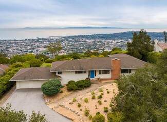 1417 Hillcrest Rd, Santa Barbara, CA 93103