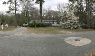 7336 Poplar Point Dr, Tallahassee, FL 32304