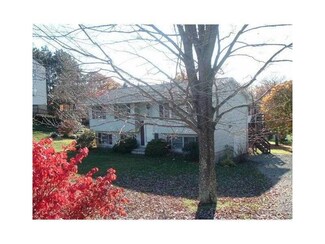 205 Oak Dr, Kittanning, PA 16201