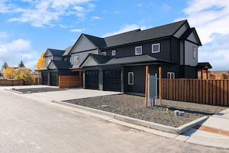 1683, 1679 1675 1671 Onyx Ct, Sandpoint, ID 83864