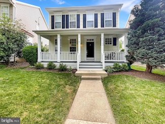 26124 Flintonbridge Dr, Chantilly, VA 20152