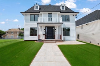 166 Wanser Ave, Inwood, NY 11096