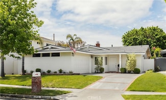 273 Albert Place, Costa Mesa, CA 92627