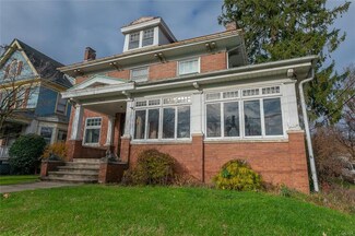 905 Delaware Ave, Fountain Hill, PA 18015