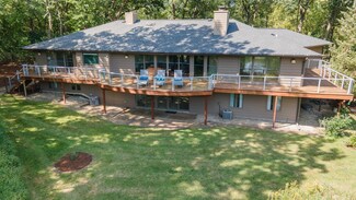 23775 W Barnswallow Ln, Wauconda, IL 60084