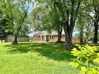 322 Floyd Akin Rd, Gates, TN 38037