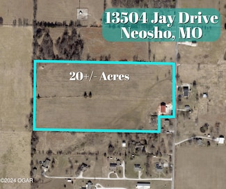 13504 Jay Dr, Neosho, MO 64850