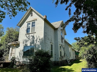 138 S 3rd St, Independence, OR 97351
