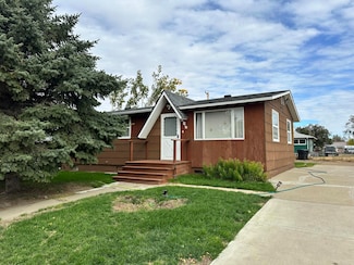 606 7th Ave S, Wolf Point, MT 59201