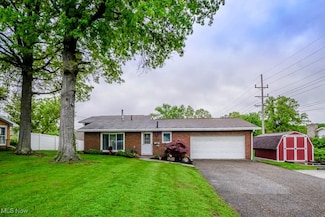 835 6th St NE, North Canton, OH 44720