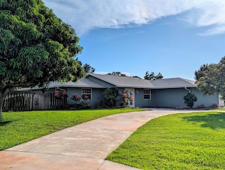 3074 SE Dalhart Rd, Port Saint Lucie, FL 34952