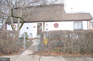 11 Frederick Ave, Maple Shade, NJ 08052