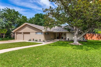 1605 Saxony Rd, Fort Worth, TX 76116
