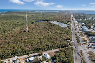 2 S Andros Rd, Key Largo, FL 33037