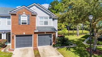 13461 Stone Pond Dr, Jacksonville, FL 32224