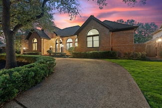 5809 Flintshire Ln, Dallas, TX 75252