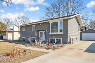 2128 8th Ave NE, Rochester, MN 55906