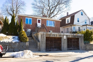 182 Kittredge St, Roslindale, MA 02131