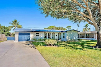 306 SW Winnachee Dr, Stuart, FL 34994