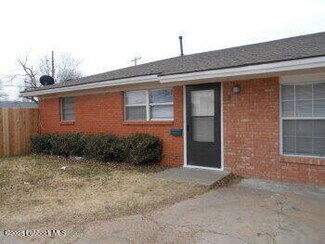 1905 41st St Unit B, Lubbock, TX 79412