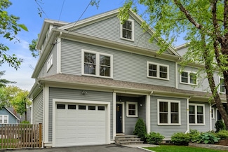 2 Rockwood Terrace Unit 2, Auburndale, MA 02466