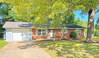 2205 23rd Street Place NE, Hickory, NC 28601