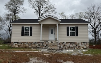 159 Hesselly Rd, Decherd, TN 37324