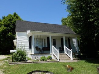 790 S Meridian Rd, Mitchell, IN 47446