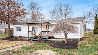 237 Front St, Philo, OH 43771