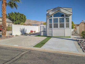 70200 Dillon Rd Unit 402, Desert Hot Springs, CA 92241