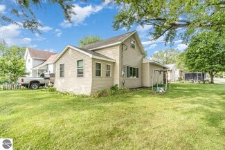 535 N Ithaca St, Ithaca, MI 48847