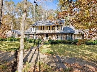 601 Glen Oaks Cir, Jasper, AL 35504