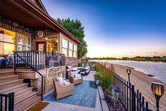2045 Vineyard Dr, Windsor, CO 80550