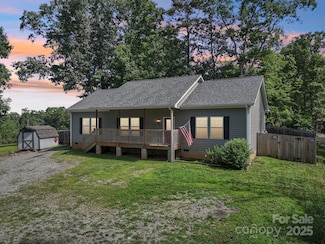 10 Memory Ln, Arden, NC 28704