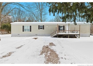 9776 S Kays Chapel Rd, Fredericksburg, IN 47120